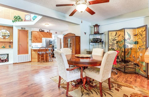 Farwell House | Boat Dock & Lake Access: Farwell Home w/Balcony!