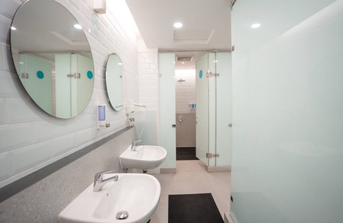 Arjuna Hotel | Bobopod Paskal, Bandung