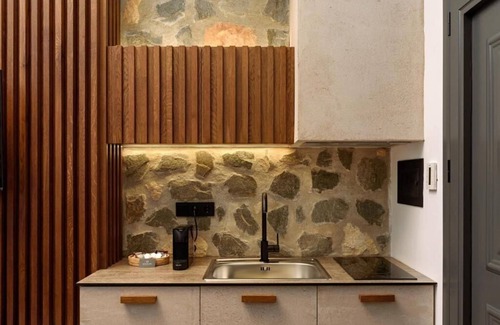Almopia Hotel | Bocca al Lupo Villas