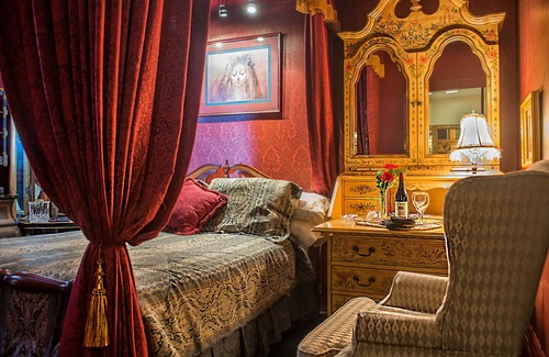 Mexican War Streets Bed & Breakfast | Boggs Mansion