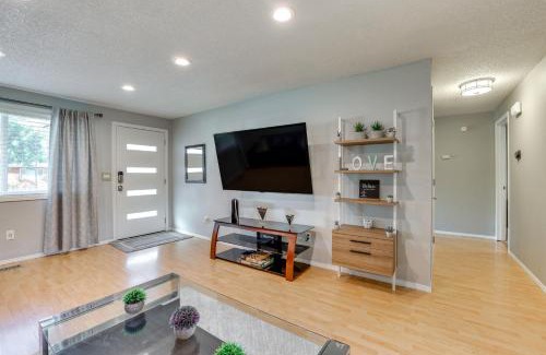 West Valley House | Boise Home with Hot Tub, Yard about 5 Mi to Dtwn!