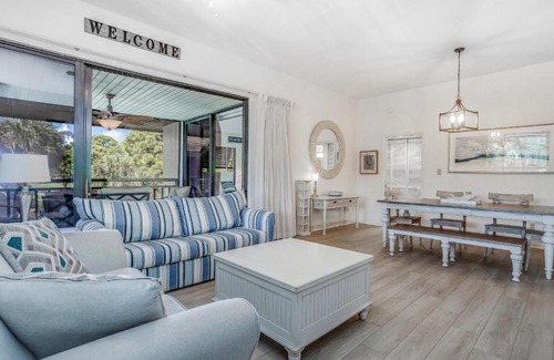 Bonita Bay Apartment | Bonita Bay Escape