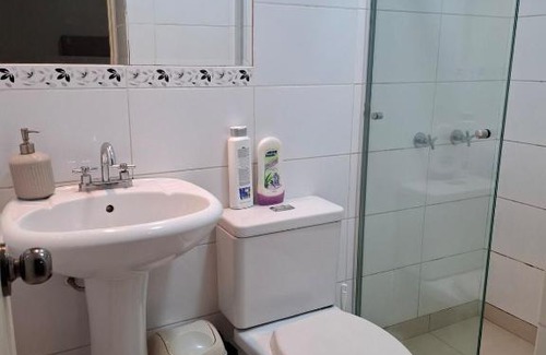 Santa Beatriz Apartment | Bonito Departamento con estacionamiento, vista a parque y estadio nacional, muy tranquilo