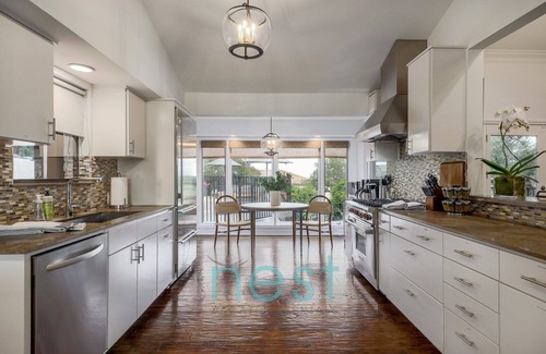 Westview On Lake Austin House | *Book 4, Get 3 Free – Stay 7 Nights, Pay for 4!*