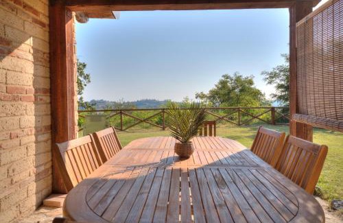 Vignale Monferrato Ski Chalet | Bordona Hillside Retreat - Panoramic Cottage with Pool