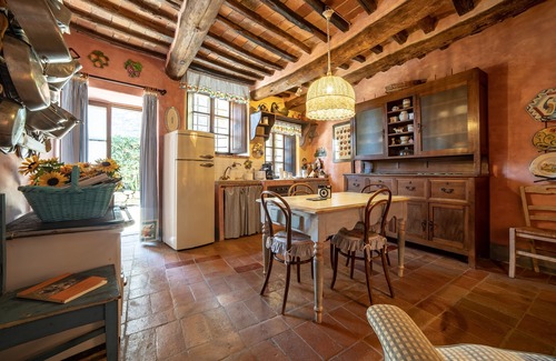 Gaiole in Chianti Apartment | Borgo Argenina