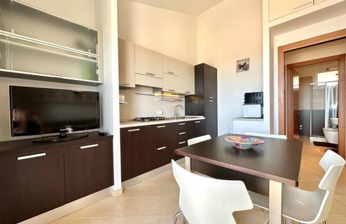 Bardino Nuovo Apartment | Borgo dei Fiori Sea, Spa & Pool