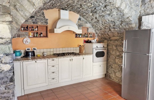 Fabbriche di Vallico Villa | Borgo Mulino,unique setting, private pool, mountain views WIFI, walk restaurant