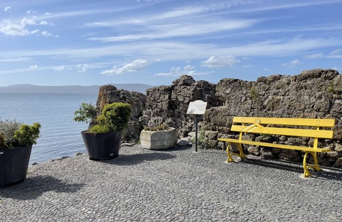 Lake Bracciano Apartment | Borgo Stays | Elegant Apartment Castle View