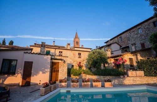 Loreto House | Borgocuore: houses with swimming pool 7 km from Todi