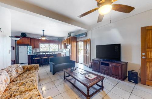 Santa Elena House | Borland View
