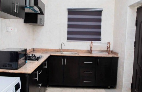 Obosi Hotel | BOSTON HILLS RESORT & HOTEL LTD