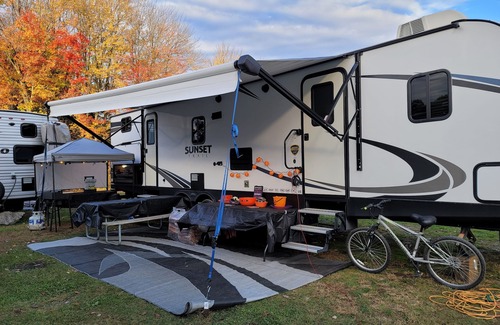 Town of Wappinger House | Bougie Bessie - Delivered to you!