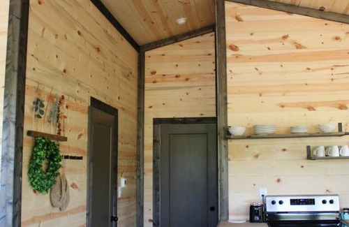 Lawrenceburg Cottage | Bourbon Barrel Cottages #5 on Ky. Bourbon Trail