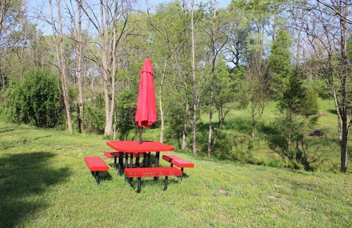 Lawrenceburg Cottage | Bourbon Barrel Cottages #5 on Ky. Bourbon Trail