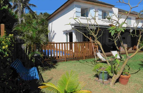 Caphomard House | Bourbon picine villa with private beach on the lagoon