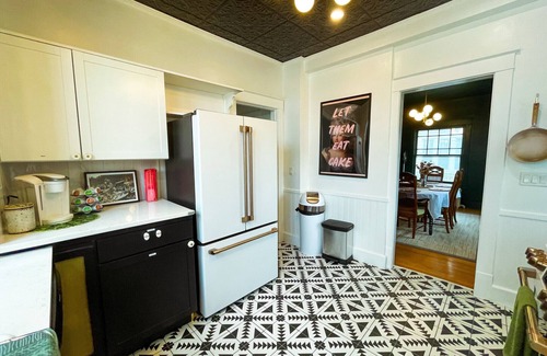 Joplin House | Boutique B&B | Flor de Leon Historic Home