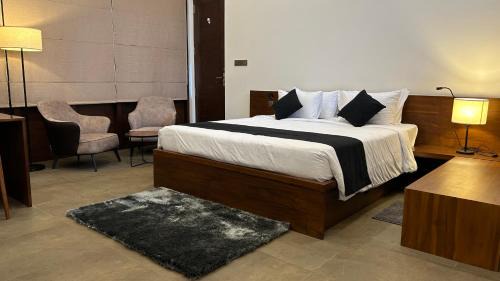 New Town House | Boutique by Sa