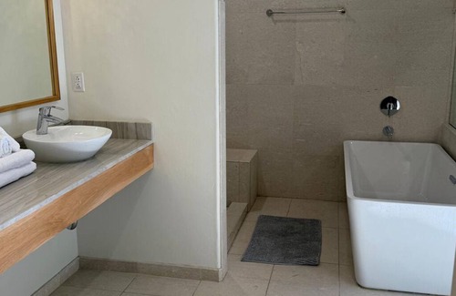Downtown Tucson Hotel | Boutique hotel near street car and convention center