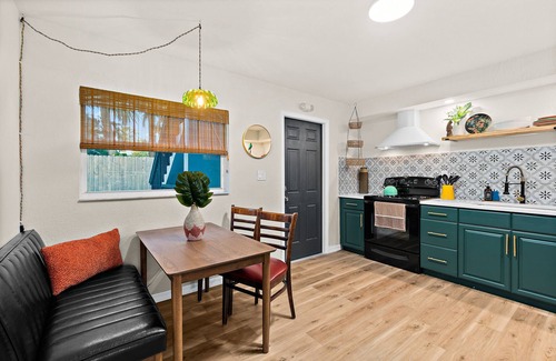Indian Harbour Beach Apartment | Boutique style Apt/Walk to Beach/Pet friendly