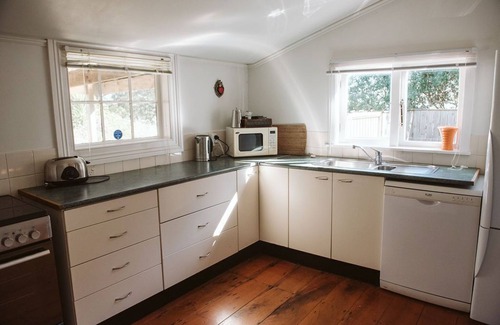 Raglan Apartment | Bow Street Studios
