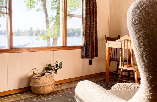 Sioux Narrows Nestor Falls Cabin | Bowerbird Beach Camp Cabin #2