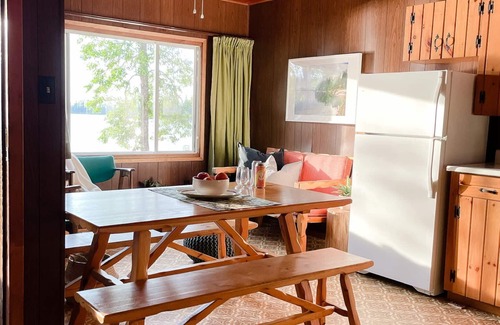 Sioux Narrows Nestor Falls Cabin | Bowerbird Beach Camp Cabin #1