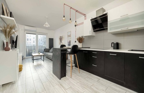 Srodmiescie Apartment | bp. Tomasza Pierwszego 10 | Cosy Apartment | Desk