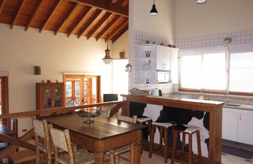 Loteamento Jardim Veu da Noiva Cottage | BEAUTIFUL HOME IN CONDOMINIUM CLOSED WITH SECURITY IN JORDAN FIELDS- 8KM CENTRO
