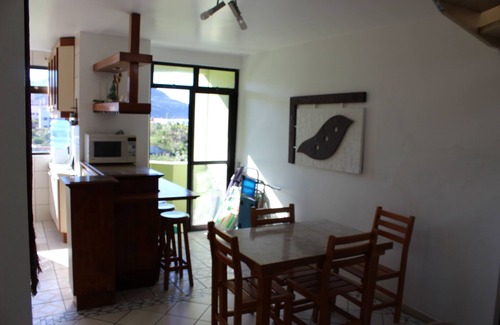Ingleses Norte Apartment | PENTHOUSE APARTMENT WITH SEA VIEW AND FEET IN THE SAND, excellent location, prime area
