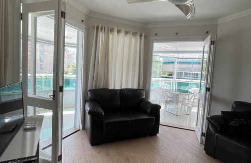 Jurere Internacional Apartment | Apartment in Jurerê Internacional accommodates up to 9 people.