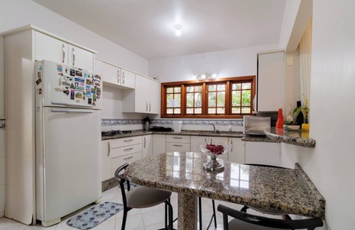 Florianopolis House | Beautiful house in Florianópolis near Campeche beach