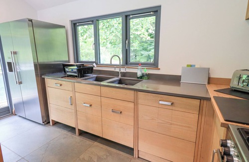 Penny Bridge House | BRACKEN GROUND, pet friendly, luxury holiday cottage in Coniston
