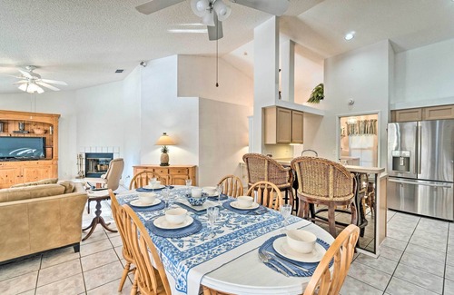 South Bradenton House | Bradenton Retreat w/Backyard Oasis: Near Beach!
