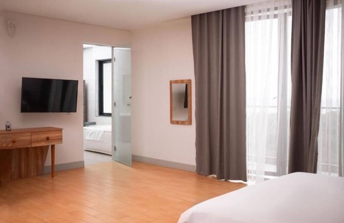 Sekondi-Takoradi House | BRAGHA FREEGATE - ONE BEDROOM