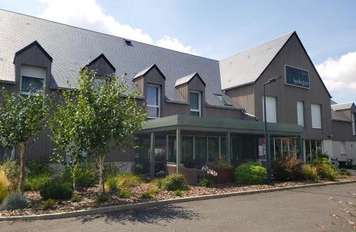 Muides-sur-Loire Hotel | Brame de Sologne