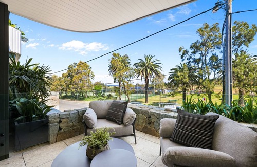 Collaroy Apartment | Brand new 1 bedroom opposite Long Reef Golf Club