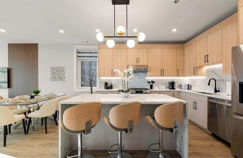 Tri-Taylor Apartment | Brand New Building in the Medical District!