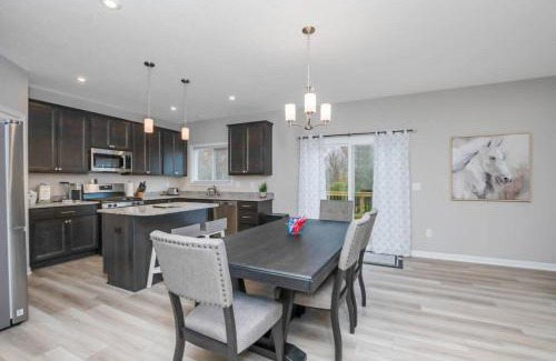 Morrow House | Brand new construction in well-kept HOA community