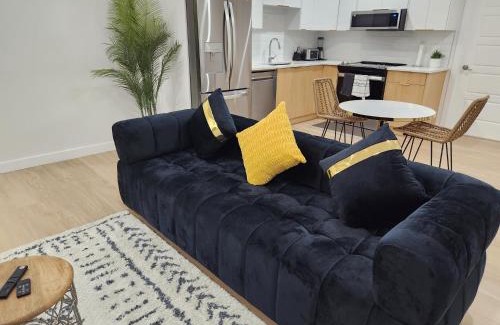 Southeast Calgary Apartment | Brand New Deluxe 2 Bedroom Suite with AC & Den