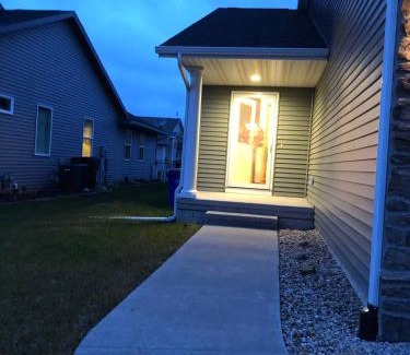 Cedar Rapids - Iowa City House | Brand new duplex