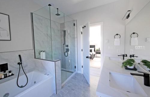 Columbia City House | Brand New Modern Home with Rooftop Terrace