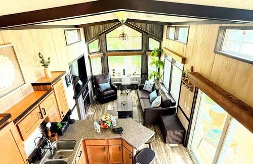 Portage House | Brand New Park Model on Lake Minnehaha with gorgeous view of water. Sleeps 8