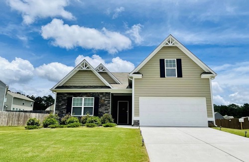 Villa Rica House | Brand New Ranch Style Family House