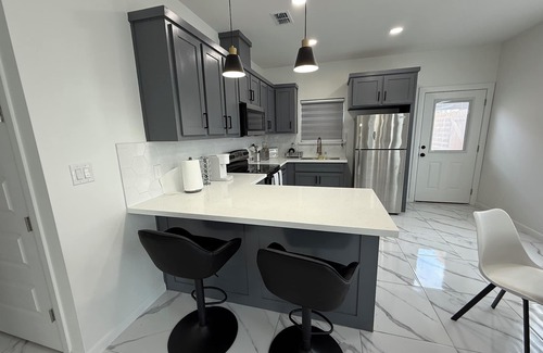 Mission Apartment | Brand New, Spacious & Stylish – Your Perfect Getaway Awaits!