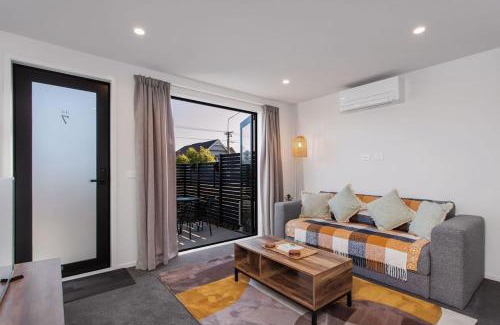Sydenham Apartment | Brand New What a Steal Plus Free off Street Park