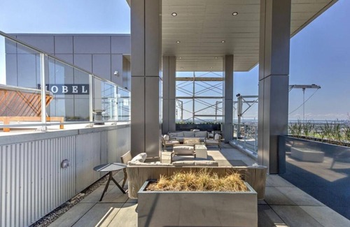 Brossard Apartment | BRANDNEW LUXURY CONDO DIX30