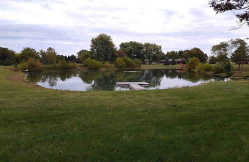 Greenwood Apartment | BREAKTIME IN BARGERSVILLE! Pond+Pvt Patio