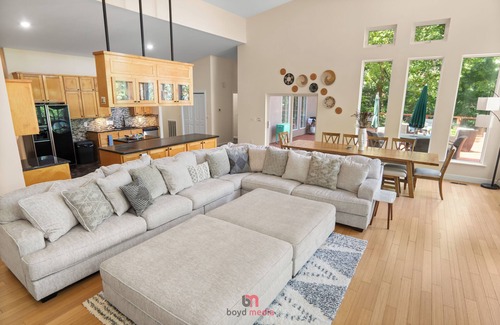 Springdale House | Breathtaking lake views, Game room, Ski ball, Darts, Shuffleboard , Karaoke