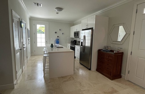 Palm Cay Condo | Breathtaking Pool Front 3-Bedroom Condo, Just 8-Min Walk to Pristine Beach!
